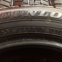 【未走行に近い】DUNOP WINTERMAXX WM02 205/55R16 16インチ スタッドレス 4本 21年製 オーリス インプレッサ リーフ等　(VTM054)