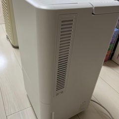 コンパクトクーラー、冷風機(アイリスオーヤマ)