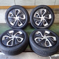 ☆ダイハツ・スズキ軽自動車に！ホイールカバー付き14インチ新品タイヤ 