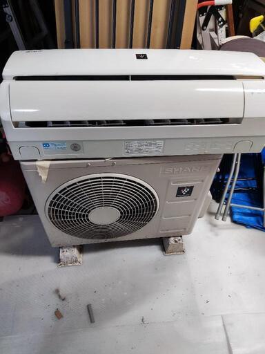 中古シャープ製エアコン