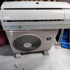 中古シャープ製エアコン