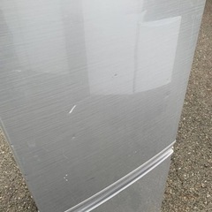 Hisense ノンフロン冷凍冷蔵庫　HR-G13B-BR