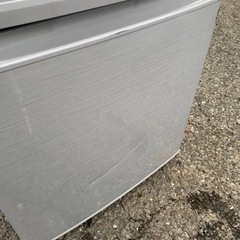 Hisense ノンフロン冷凍冷蔵庫　HR-G13B-BR