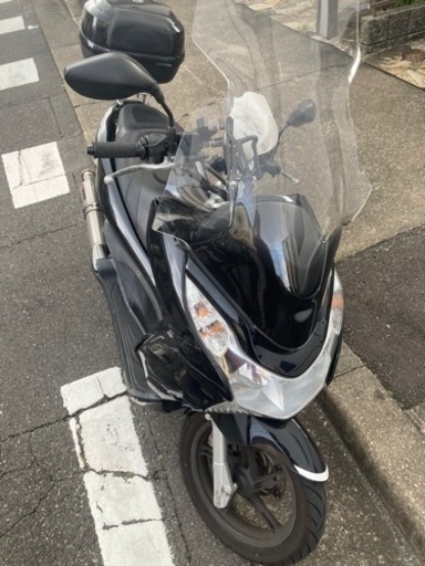 PCX125 JF28 走行距離42200km 転倒傷あり　自賠責令和9年まで有