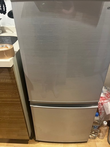 シャープ　冷蔵庫　一人暮らしで使用