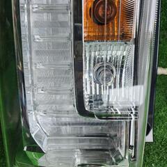 左テールランプ