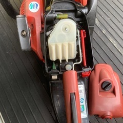 ゼノア　チェンソー GZ330EZ 
