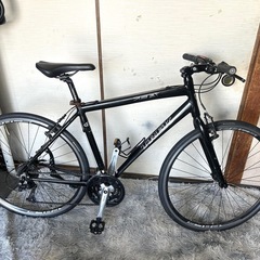 TREKクロスバイク27インチSHIMANO 24段変速マットブラック