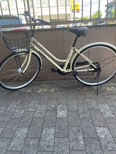 リサイクルショップどりーむ荒田店 1423 自転車　シティサイクル　乗りやすいフラットハンドル　26インチ　ギア切り替え付き　LEDオートライト付き