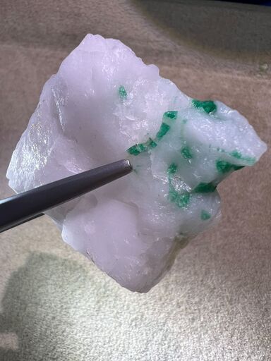 その他 Natural Emerald Crystals With Matrix From Chitral valley Pakistan