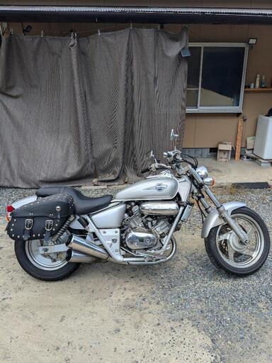 ホンダ マグナ250
