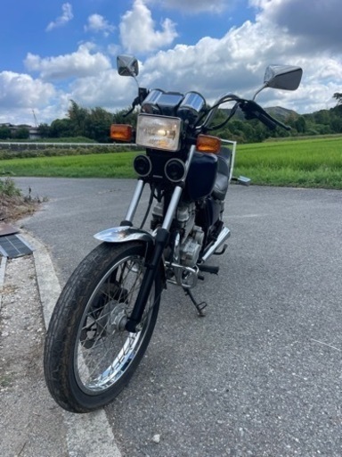 CBX125カスタム　低走行車