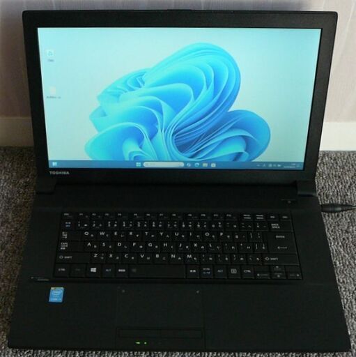 東芝　Dynabook