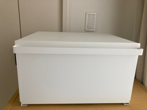 山崎実業　tower ブレッドケース