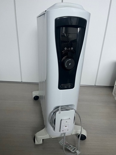 デロンギ　オイルヒーター