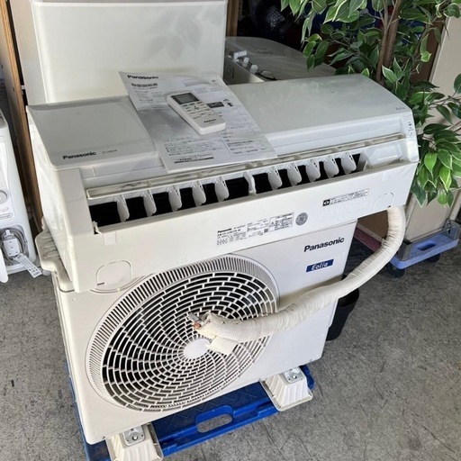 取引中　Panasonic エアコン　6-9畳用　2018年製