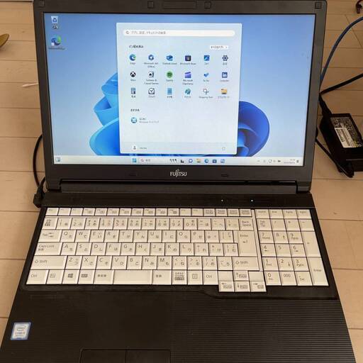 FUJITSU LIFEBOOK A748/TX FMVA3101EP CPU core i3-8130Ｕ 2.2GHz　Win11pro 64ビット