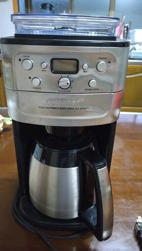 クイジナート　コーヒーメーカー（ミル付き）