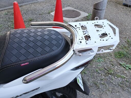 （正規品）WirusWin PCX160（2BK-KF47）用 リアボックス用ベースブラケット付き タンデムバー バーエンド：ブライアントタイプ ウイルズウィン タンデム用品 バイク PCX160＋万能キャリアプレート【 スクーター系 用 】