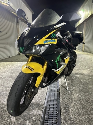 堺市南区発　トライアンフ　デイトナ675 乗って帰れます 車検有り 実働　格安　配送可 堺市南区発 トライアンフ デイトナ675 乗って帰れます 車検有り 実働 格安