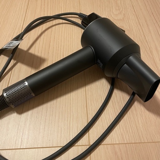 極美品 Dyson  HD08　ダイソン ドライヤー