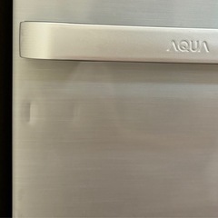 3年4ヶ月使用　 AQUA ノンフロン冷凍冷蔵庫 272L 