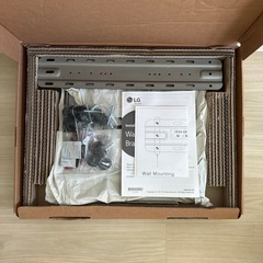 LGテレビ　壁掛けブラケット　EZスリムマウント