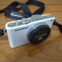 オリンパスPEN Lite E-PL3  三脚、ワイコン付