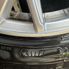 値下げしました！
30前期アルファードに履いていたスタッドレスタイヤ！アルミホイール付き