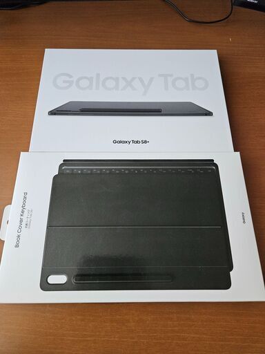 【３点セット・超美品】Galaxy Tab S8+ 本体 Book Cover Keyboard フィルム