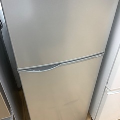 一人暮らしにぴったりのSHARP(シャープ)の2ドア冷蔵庫のご紹介です！！