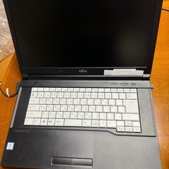 富士通 LIFEBOOK A577/S Windows11　DV...