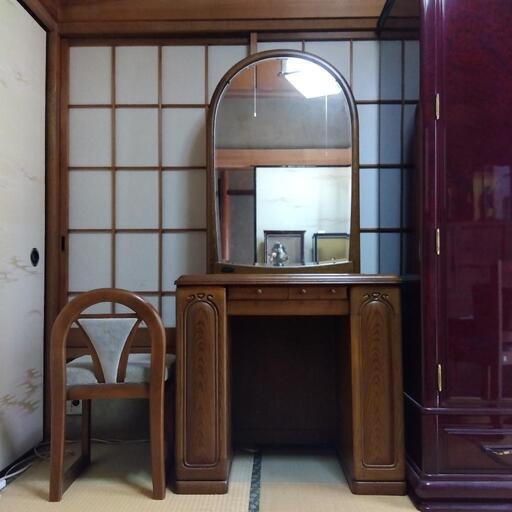 天然木　ナラ　鏡台とスツール　高級品