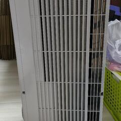 お話中　窓枠エアコン　中古　2022年製　コロナ　CW-1622R　