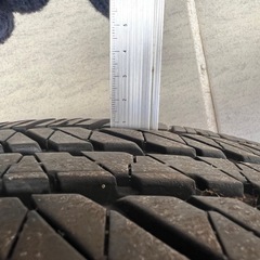 【値下げしました・手渡し限定】神奈川 ブリヂストン デューラーHT 265/70r17 プラド・ハイラックス・サーフ等に 2021年製 美品タイヤ