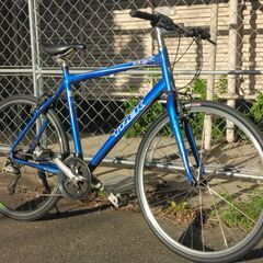 TREK 　クロスバイクです。　前後タイヤ新品交換済みです。