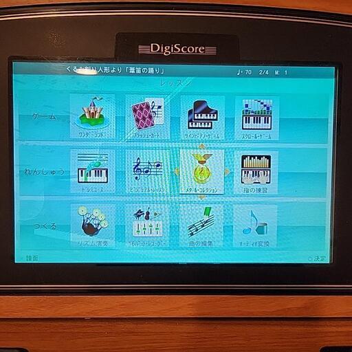 Roland10.1inciモニター付電子ピアノ　22万円で購入 Roland10.1inciモニター付電子ピアノ 22万円で購入