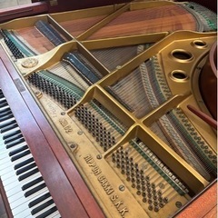 グランドピアノをお売りします。（値段交渉あり）