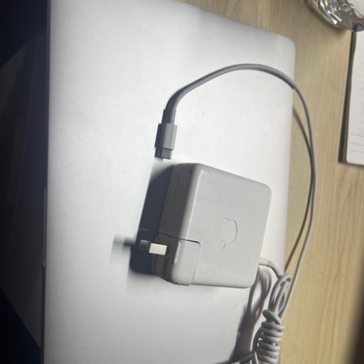 MacBook A1708 整備歴あり　純正電池交換　半年保証