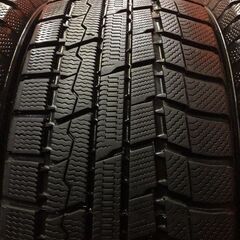 TOYO Winter TRANPATH TX 225/65R17 17インチ スタッドレス 4本 22年製 バリ溝 エクストレイル RAV4 ハリアー等　(KTN126)