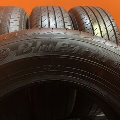 YOKOHAMA BluEarth E51 215/65R16 16インチ 夏タイヤ 4本 21～22年製 バリ溝 アルファード ヴェルファイア等　(VTN091)