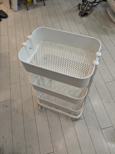 予定者様と取引中　白　Ikea イケア　ワゴン　トロリー　ロースフルト　RÅSHULT