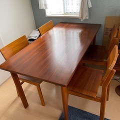 スキャンティークのダイニングテーブルセット