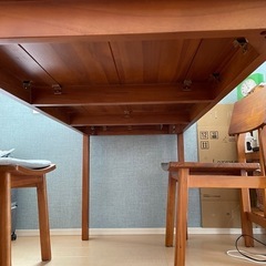 スキャンティークのダイニングテーブルセット