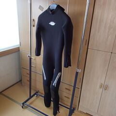 ★★★★★　ダイビング　ウェットスーツ　裏起毛　5mm Diving　Wetsuits おまけカバー付き　★★★★★