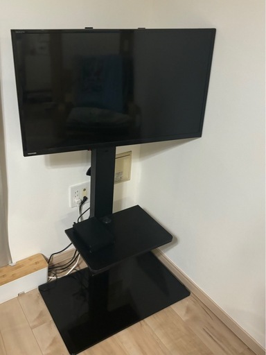 テレビスタンド付　東芝REGZA 32型