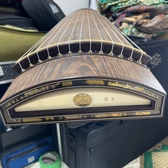 最高級 お琴 くり甲 浩延刀 銘 和楽器 弦楽器 綾杉彫り 雅楽 送料無料 最高級 お琴 くり甲 浩延刀 銘 和楽器 弦楽器 綾杉彫り