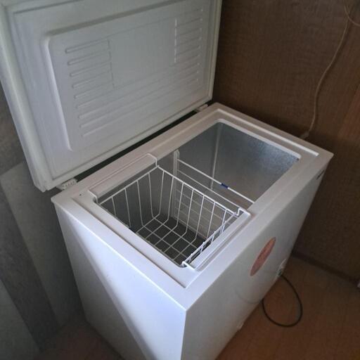 大型冷凍庫　3000円