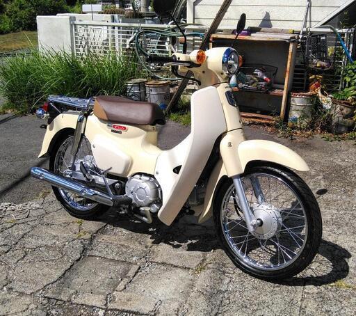 ホンダ スーパーカブ110 JA44 走行約800km 人気のベージュ キレイなバイクです