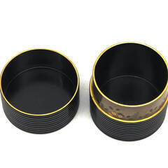 su0094　田中宗凌作 茶入 萩に虫 盛筋 中次 漆器 黒 蒔絵 貝入縁金 共箱入り 茶道具 金彩 螺鈿 茶筒 棗 茶道 茶入れ 木製 工芸品 茶入 中古